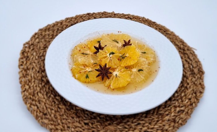 AGRUMES AU SIROP D’ÉPICES