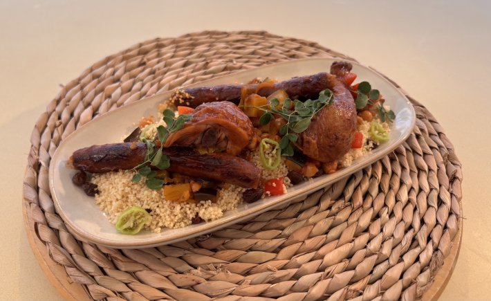 235.COUSCOUS EXPRESS 