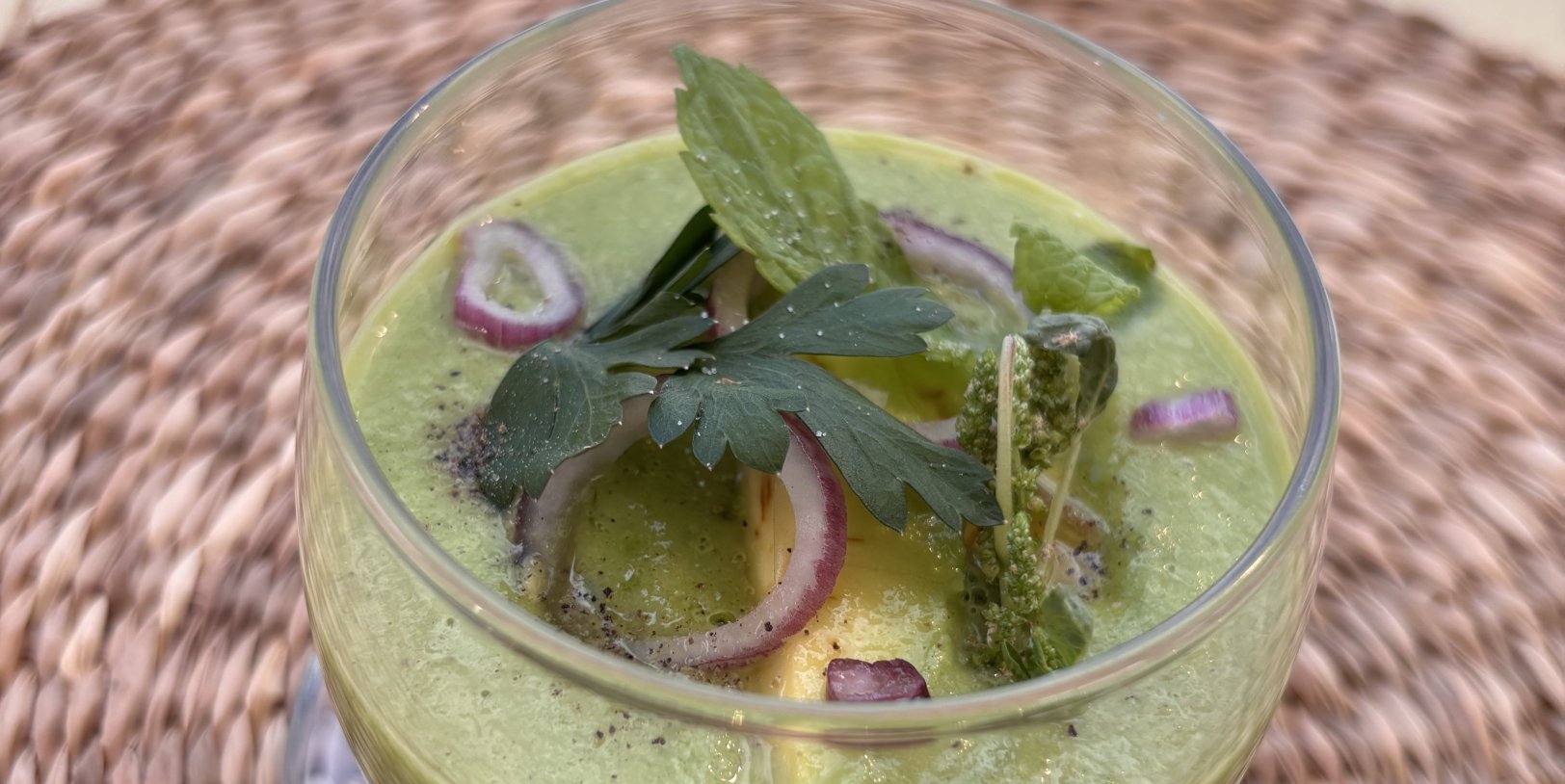 GASPACHO VERT A LA MENTHE