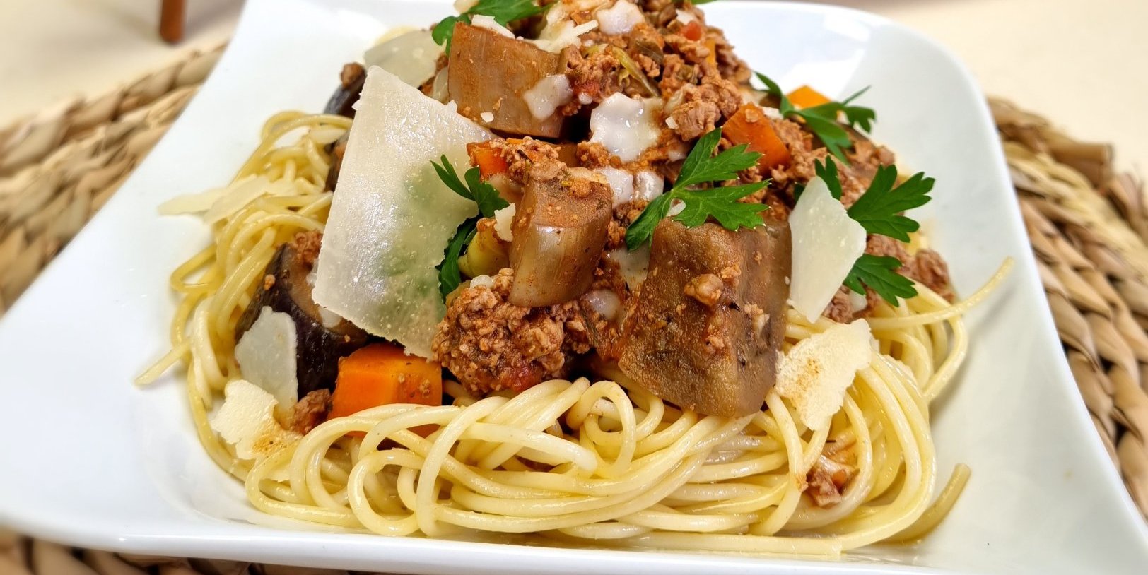BOLOGNAISE DE BOEUF AU AUBERGINES