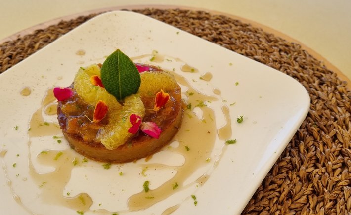 GÂTEAU DE PATATES DOUCES ET SIROP DE BOIS DINDE
