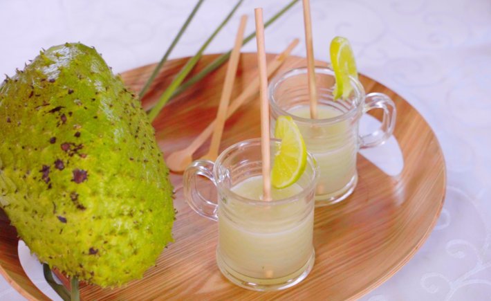 JUS DE COROSSOL