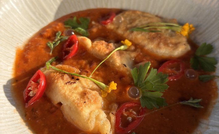 GYOZA PÉYI AU COURT-BOUILLON DE POISSON