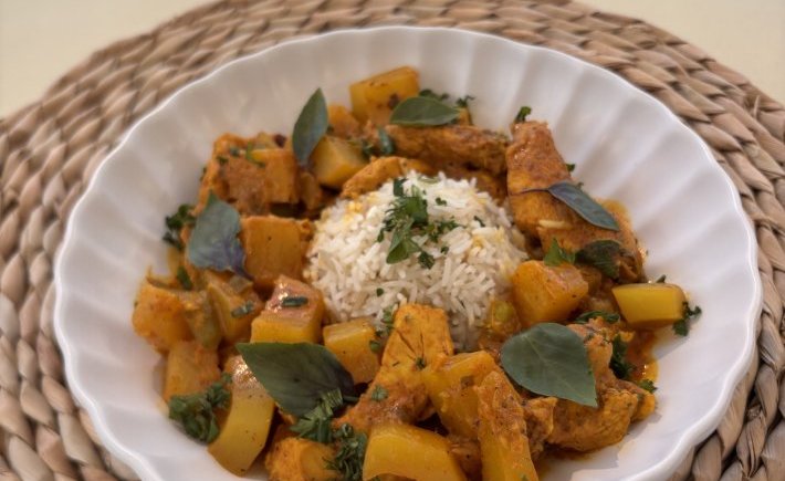 231.CURRY DE POULET PAPAYE VERTE ET ANANAS